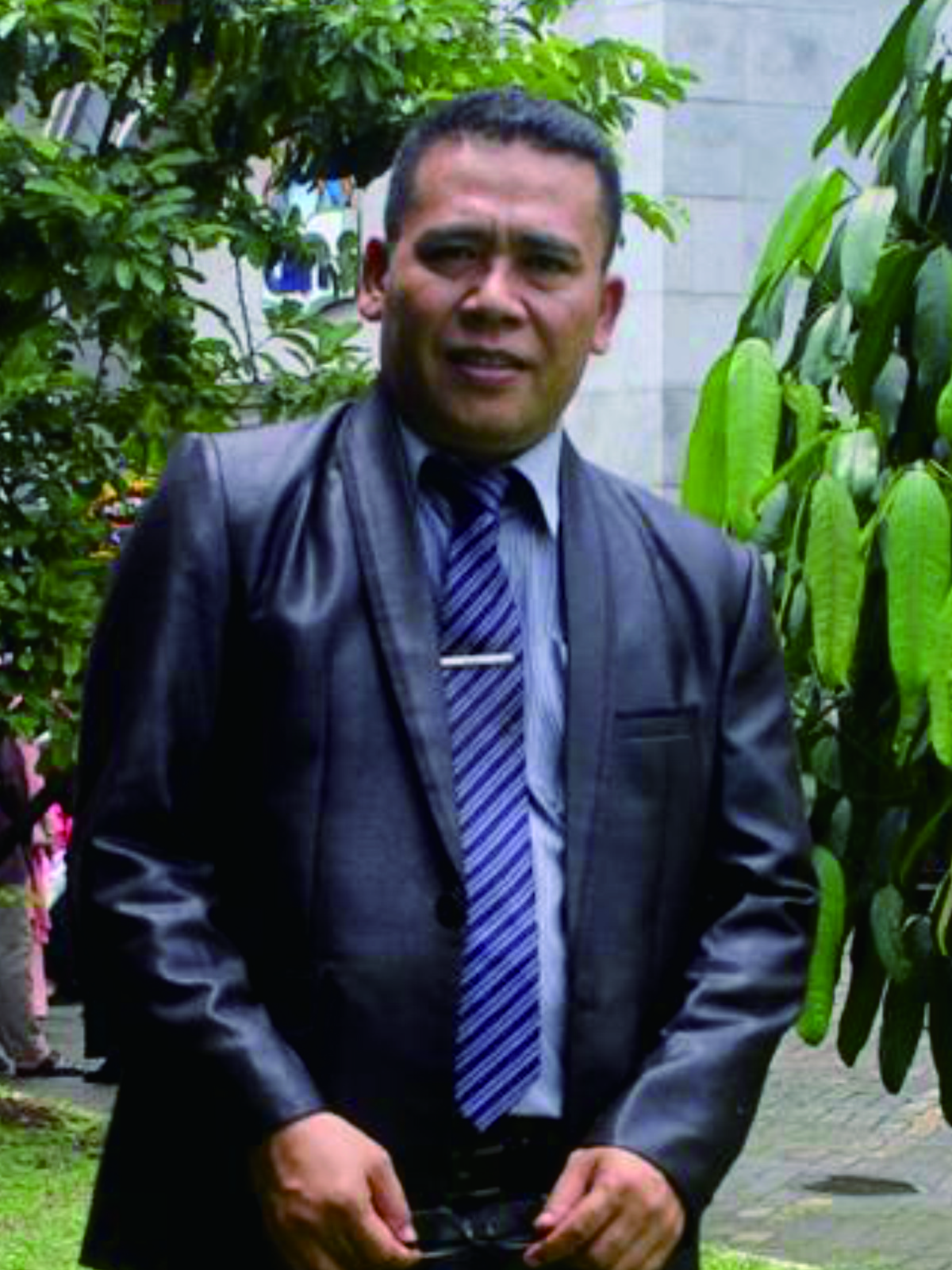 Dr. Irawan, M.S.I